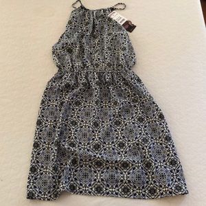 Tj maxx floral dress (Brand- Soprano)